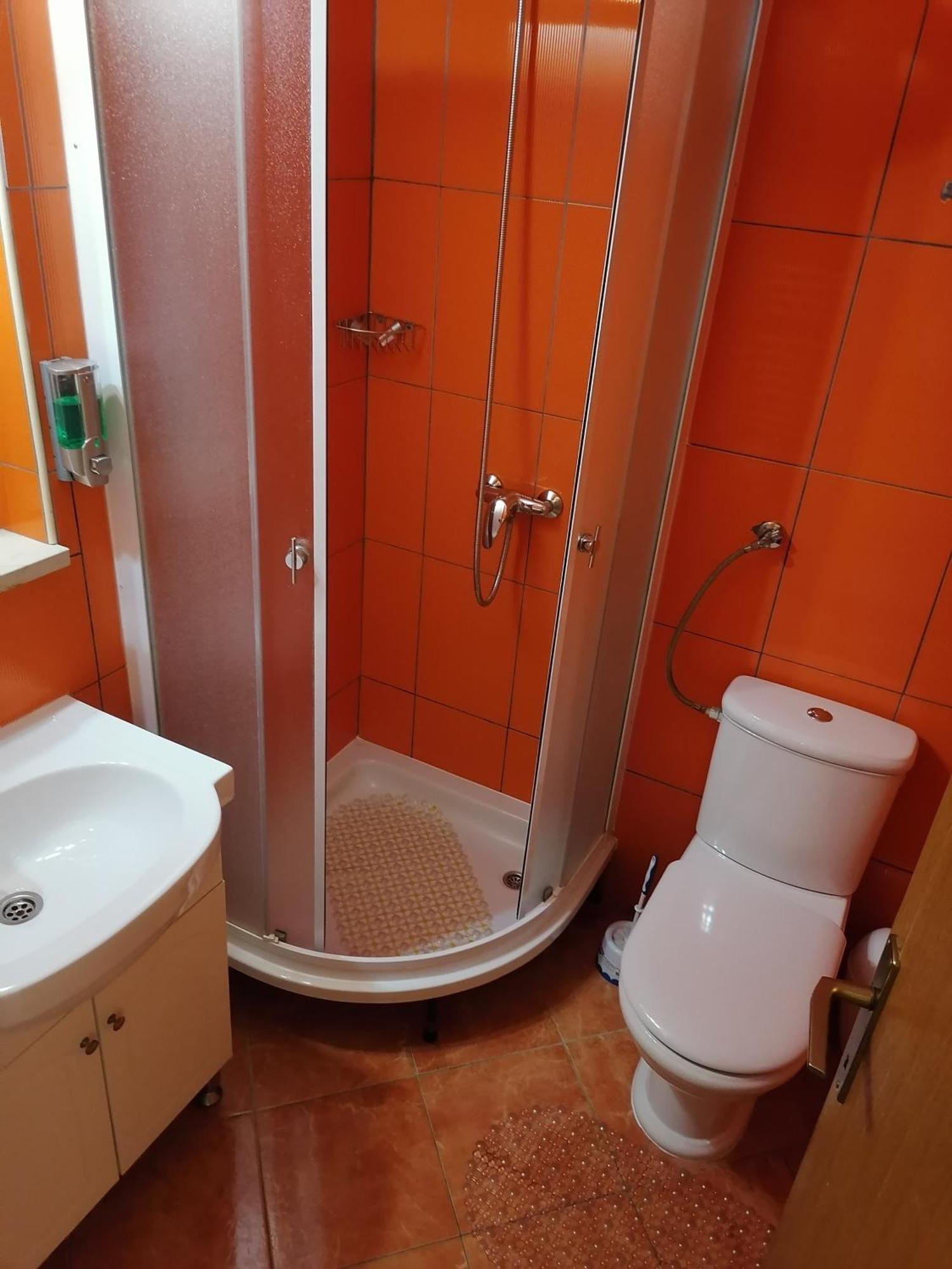 House Jezerka Hotel Jezerce Bilik gambar